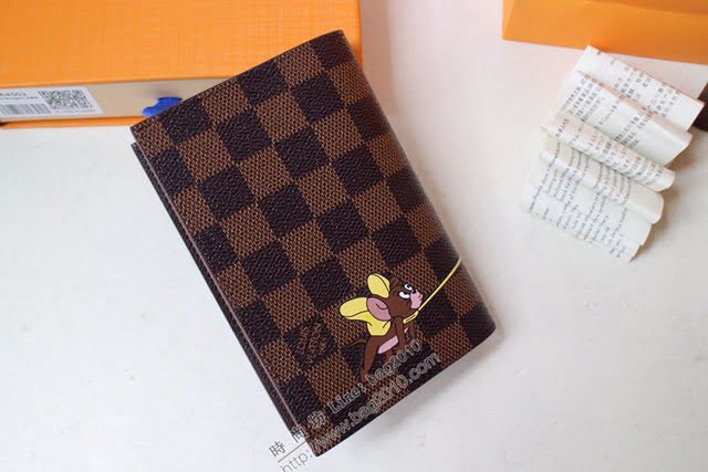 lv護照夾 M64411 櫻花護照夾 lv棋盤格護照套  lvqb1289
